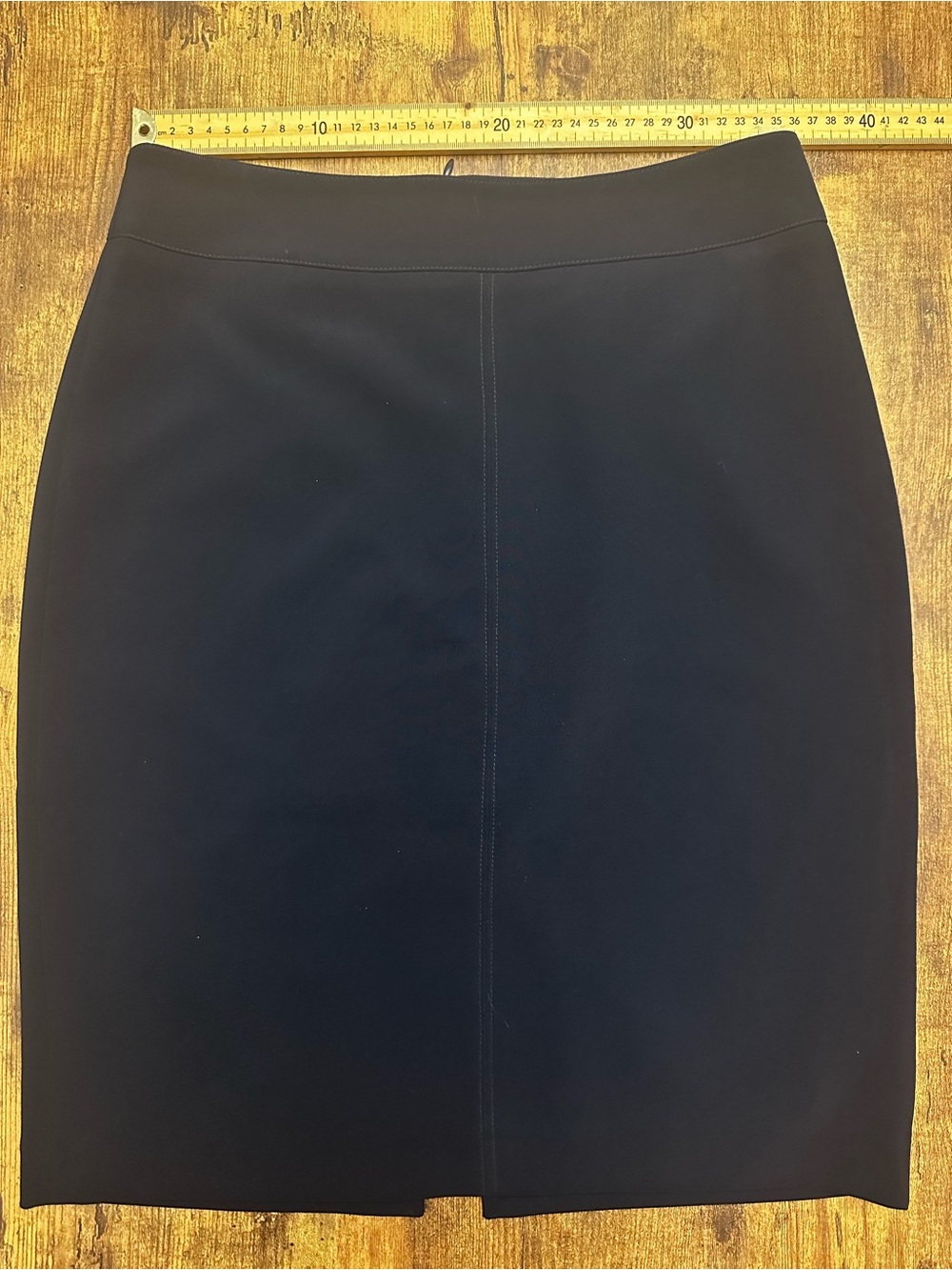 Sleek Black Women’s Pencil Skirt